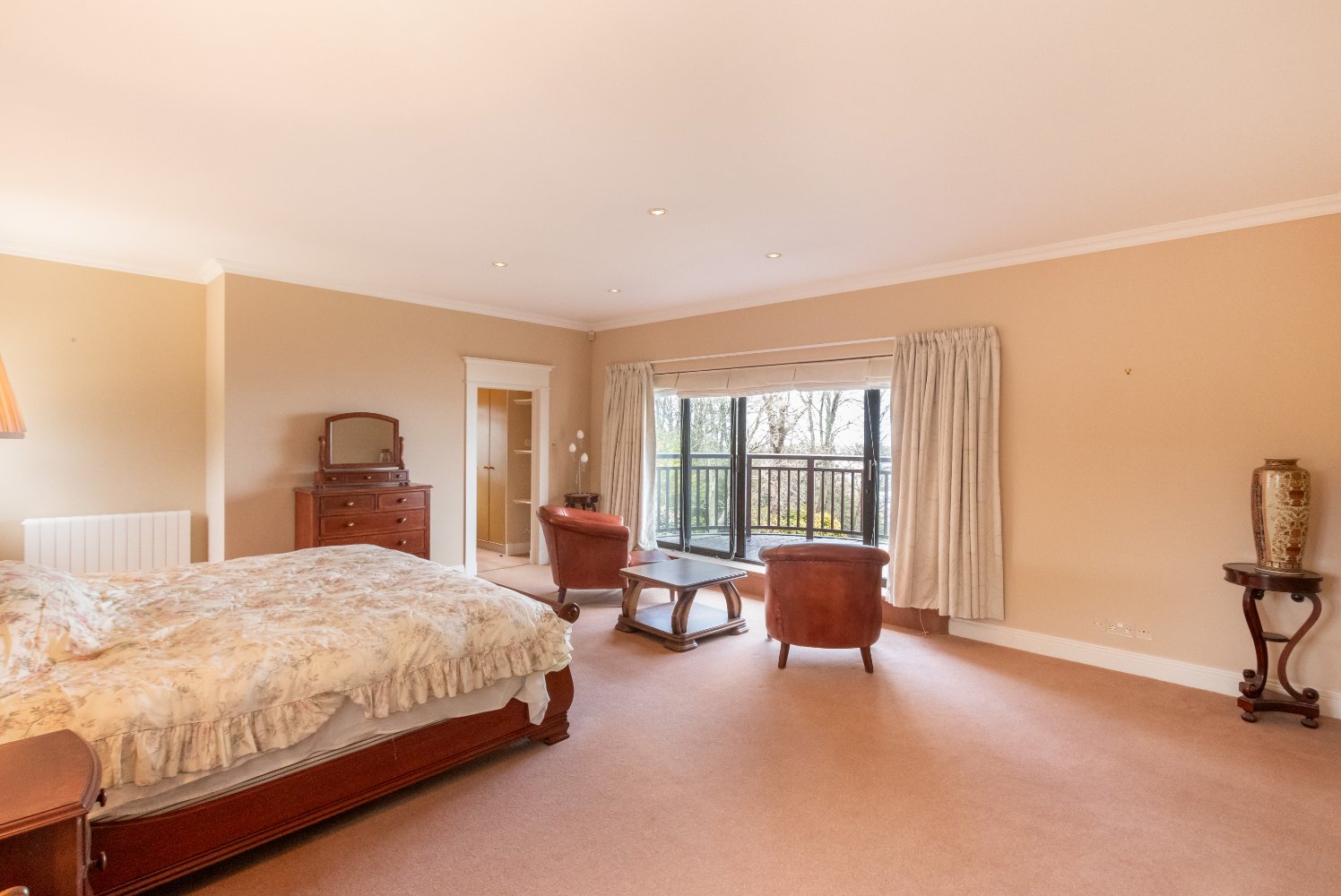 Montville House photo 26