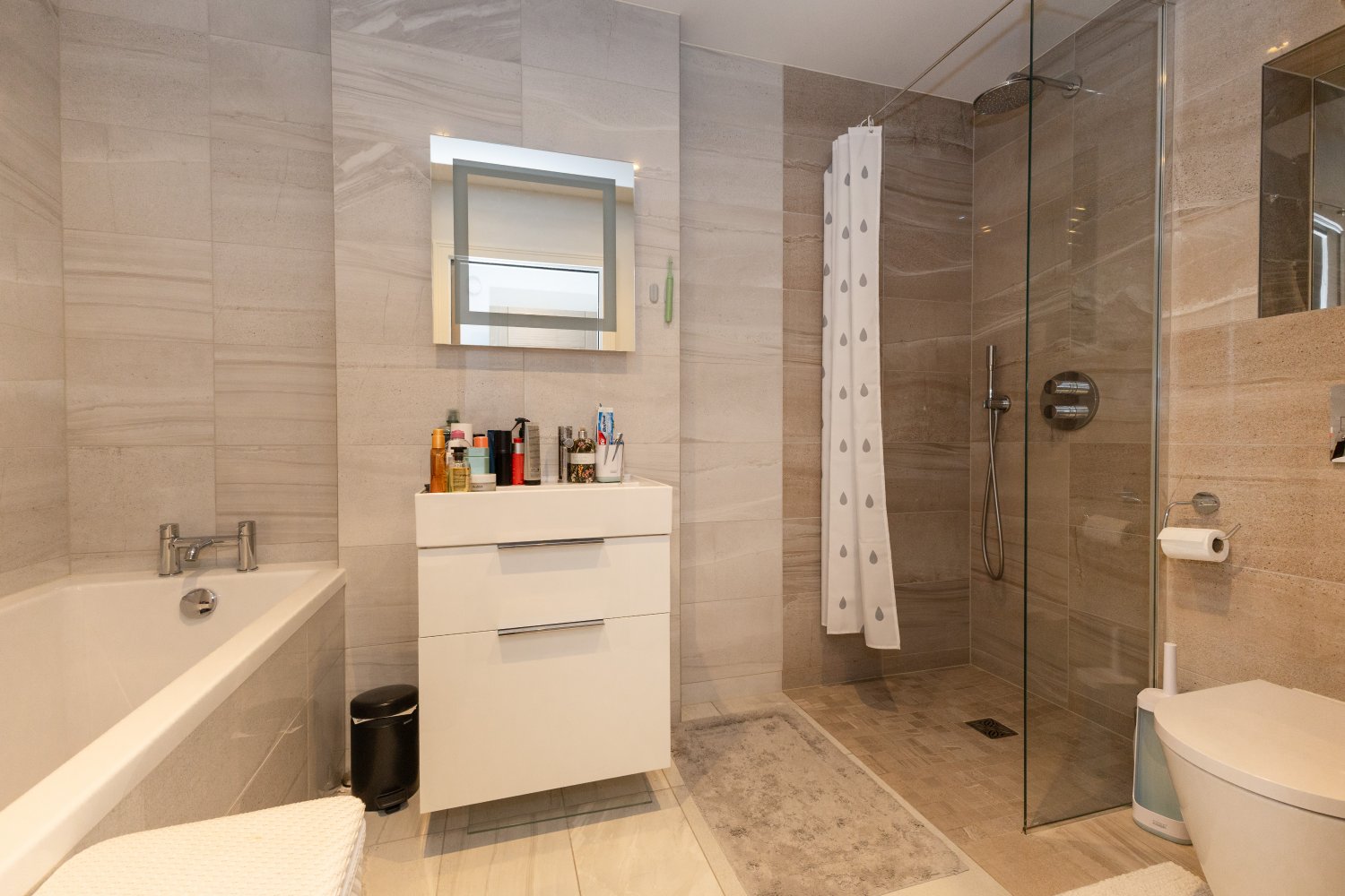 Apartment 6, Carrick House photo 17