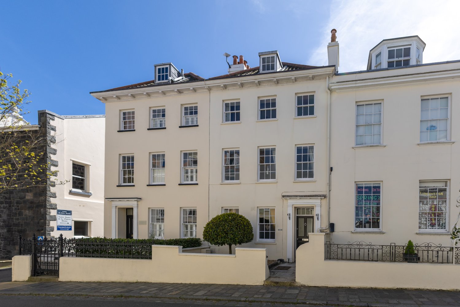 10 Union Street