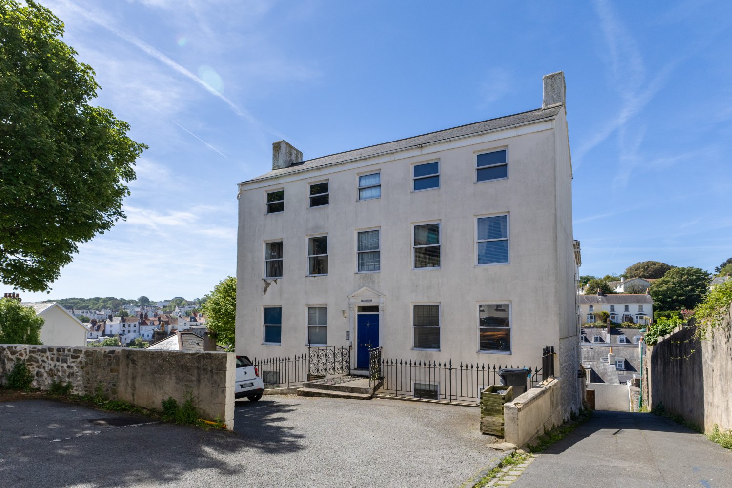 Flat B, Kelso Lodge photo 1