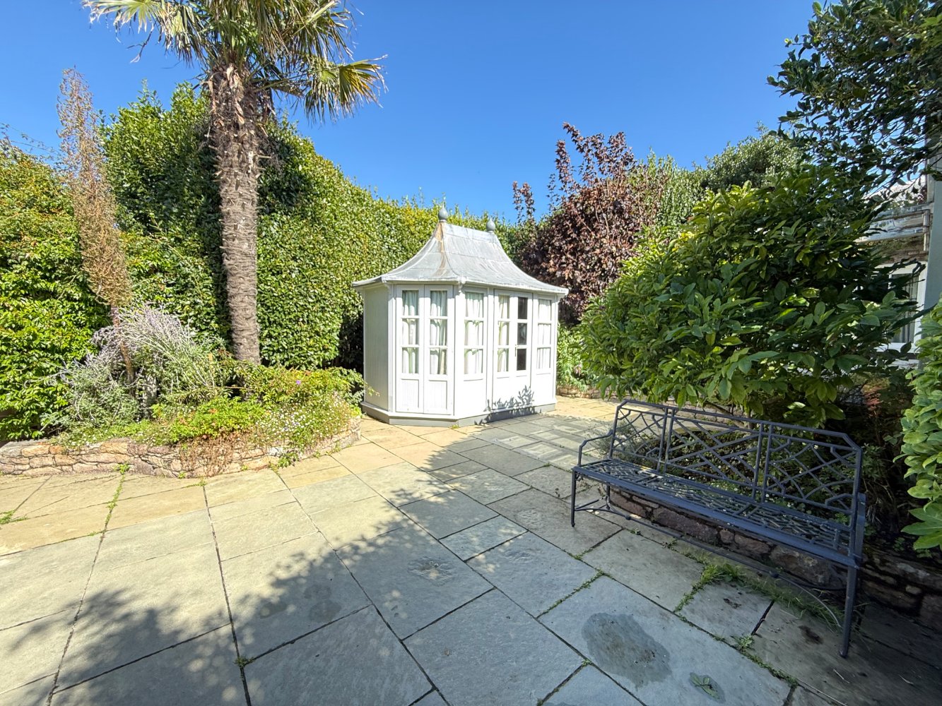Pool House photo 20