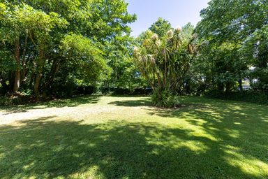 9 Meadow Grove photo 3
