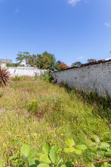 No 2 Brockside photo 15