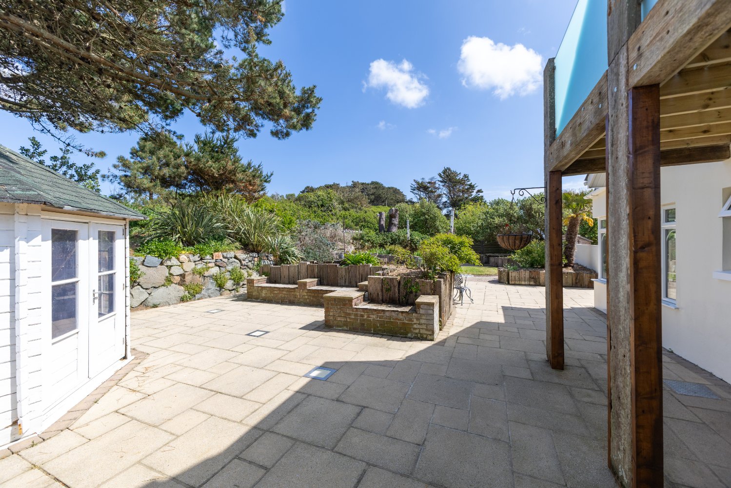 Oakfield photo 26