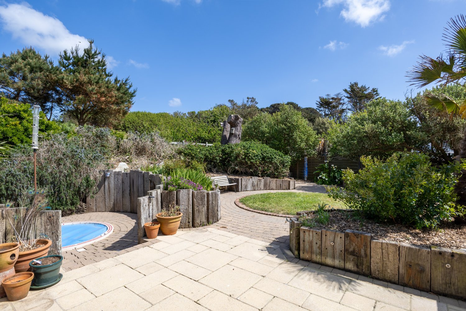Oakfield photo 28