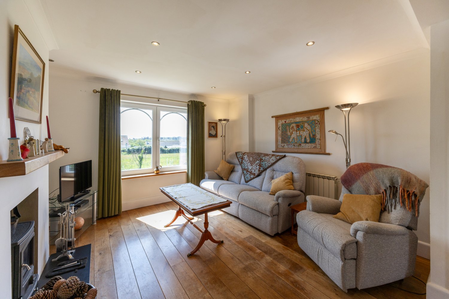 Oakfield photo 6