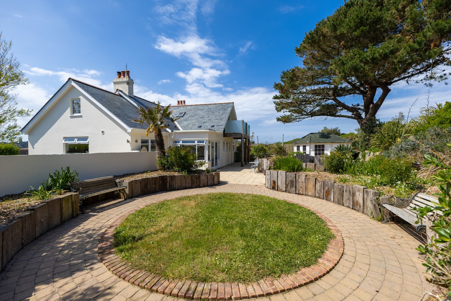 Oakfield photo 31
