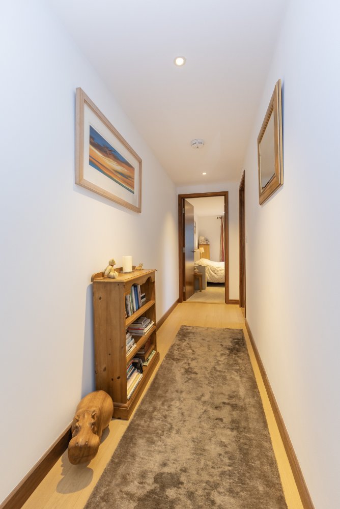 Apt 27, ONE St Julian’s Avenue photo 7