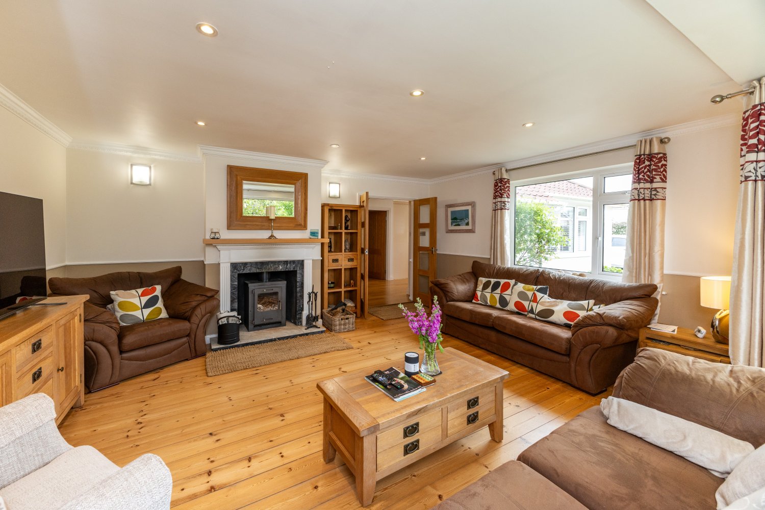 Grove Lodge photo 11