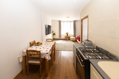 2 Sausmarez Street photo 5