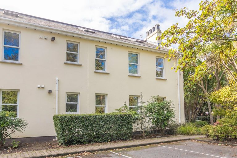 Flat 6, Meadow Grove photo 1