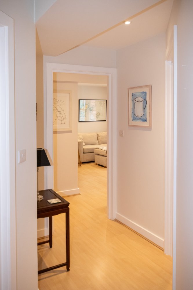 9 Tudor Apartments photo 2