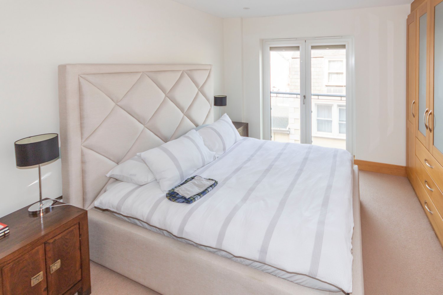 Apartment 7 photo 6