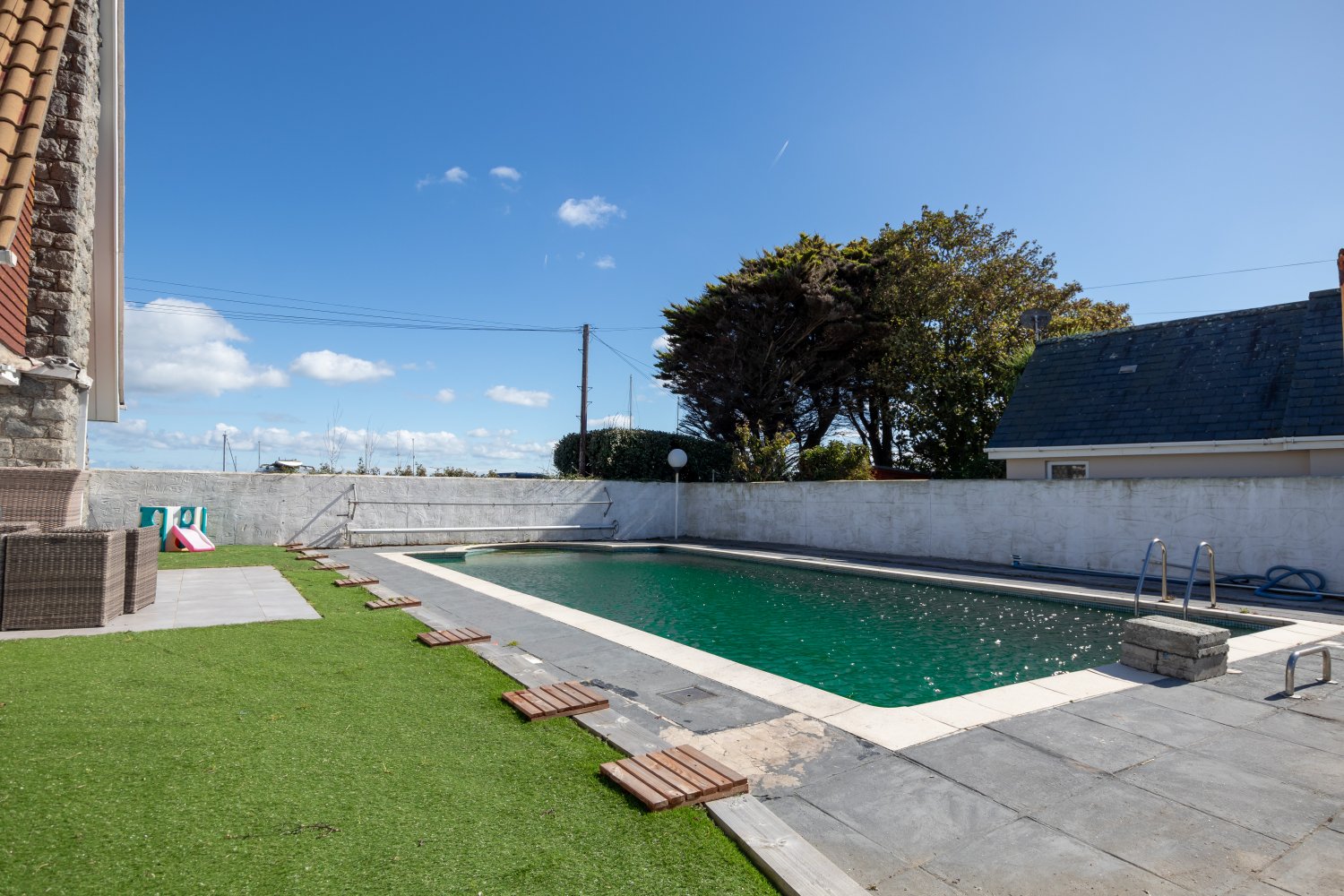 Greystones photo 31