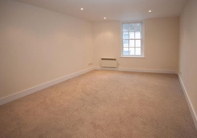 Flat 2 Farnley House photo 8