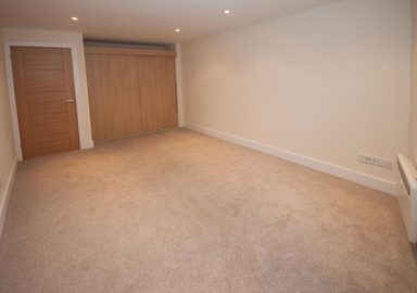 Flat 2 Farnley House photo 7