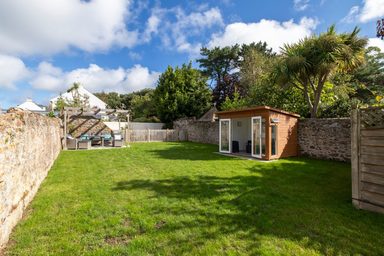 Mulberry House photo 31