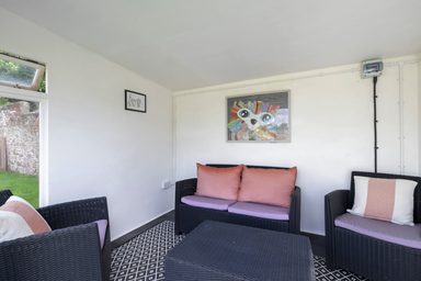 Mulberry House photo 33