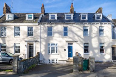 Mulberry House photo 2