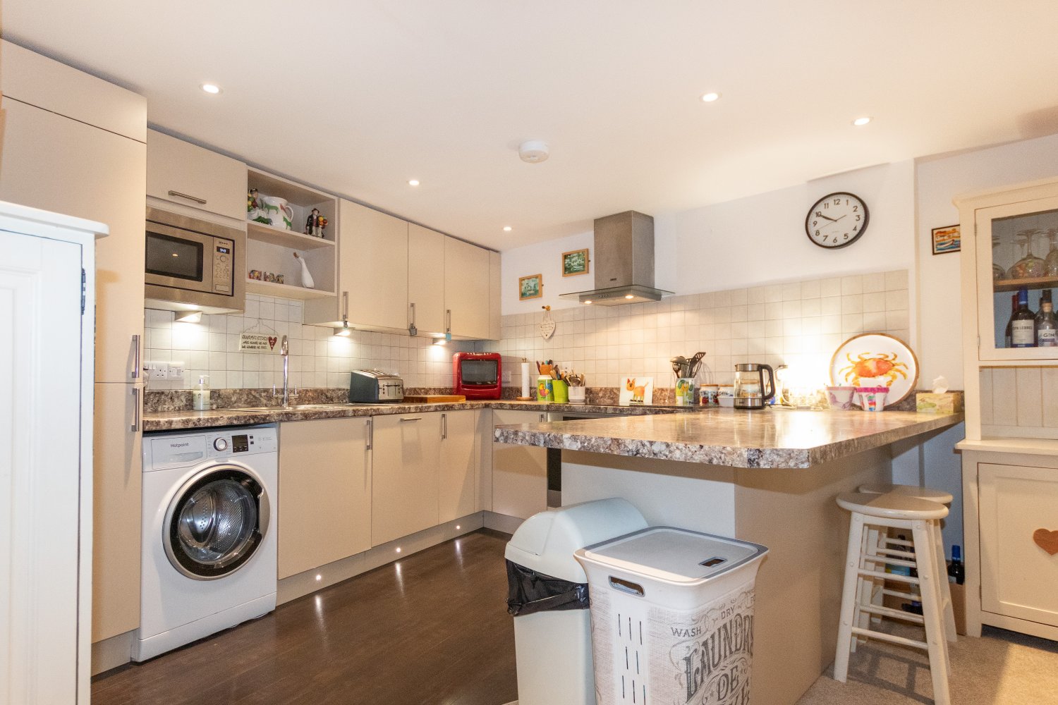 Flat 1 Farnley House photo 5