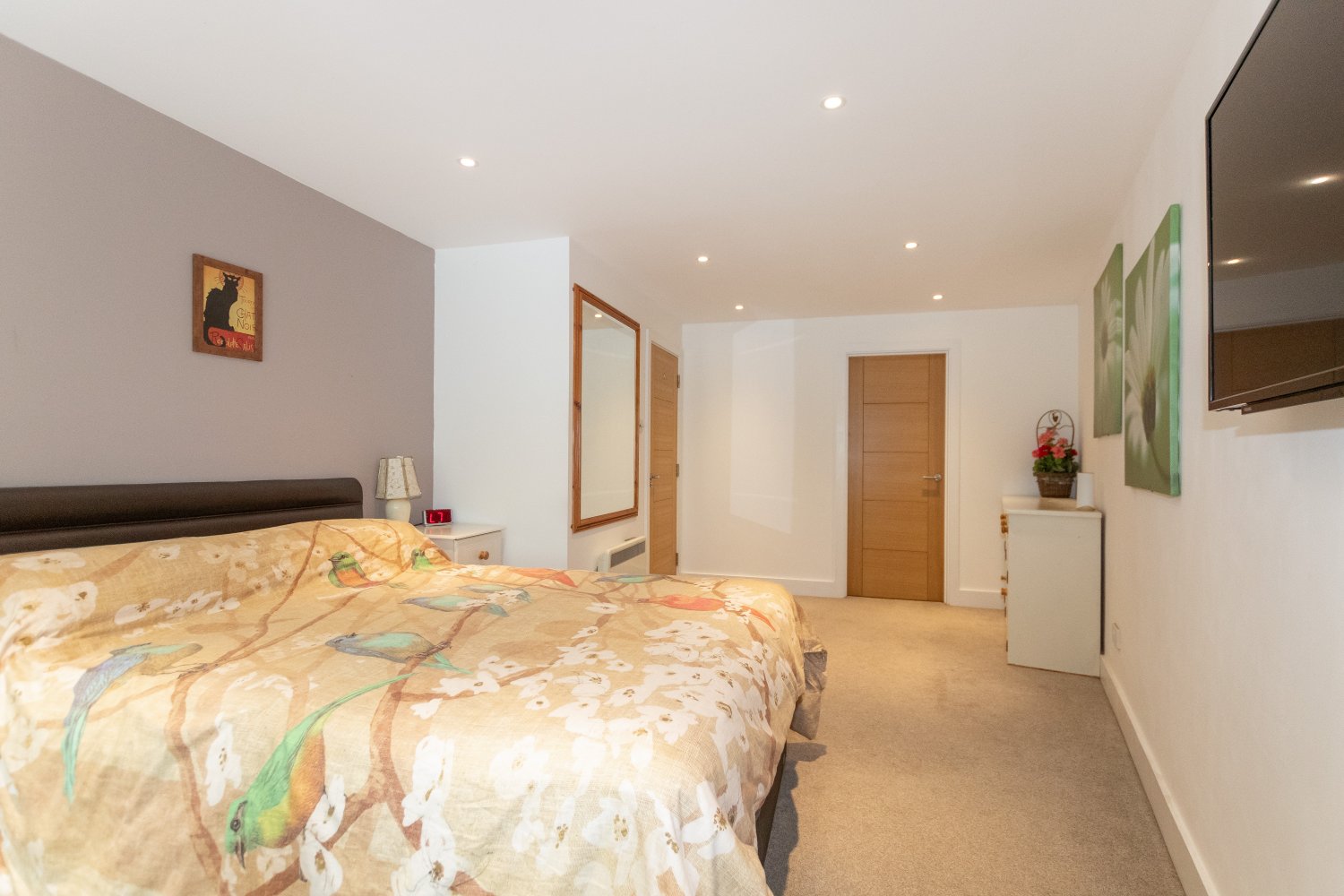 Flat 1 Farnley House photo 8
