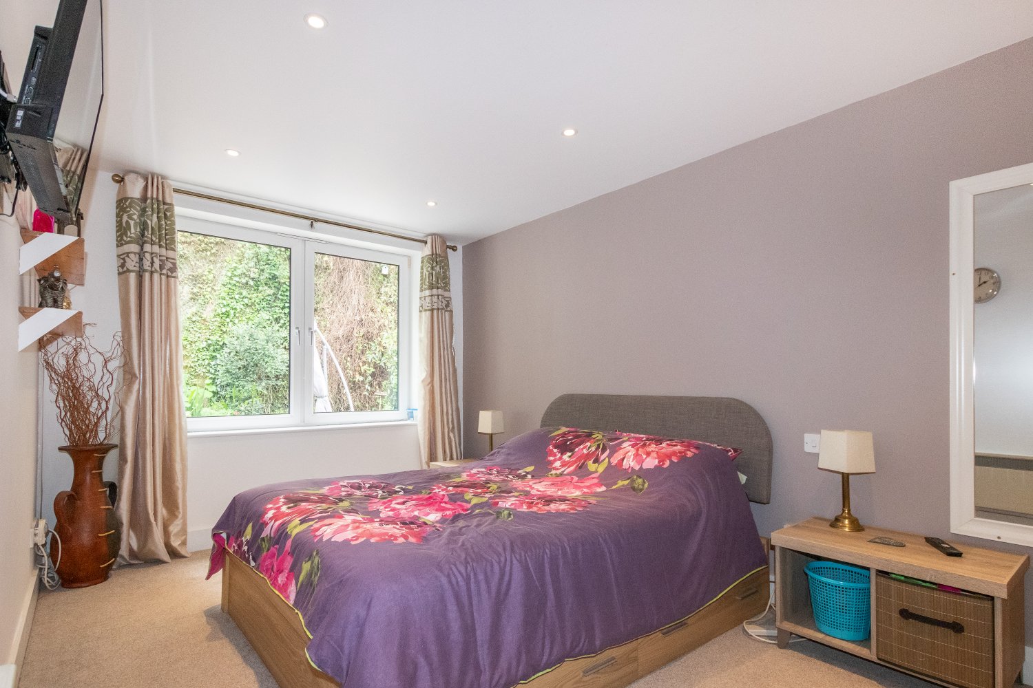 Flat 1 Farnley House photo 11