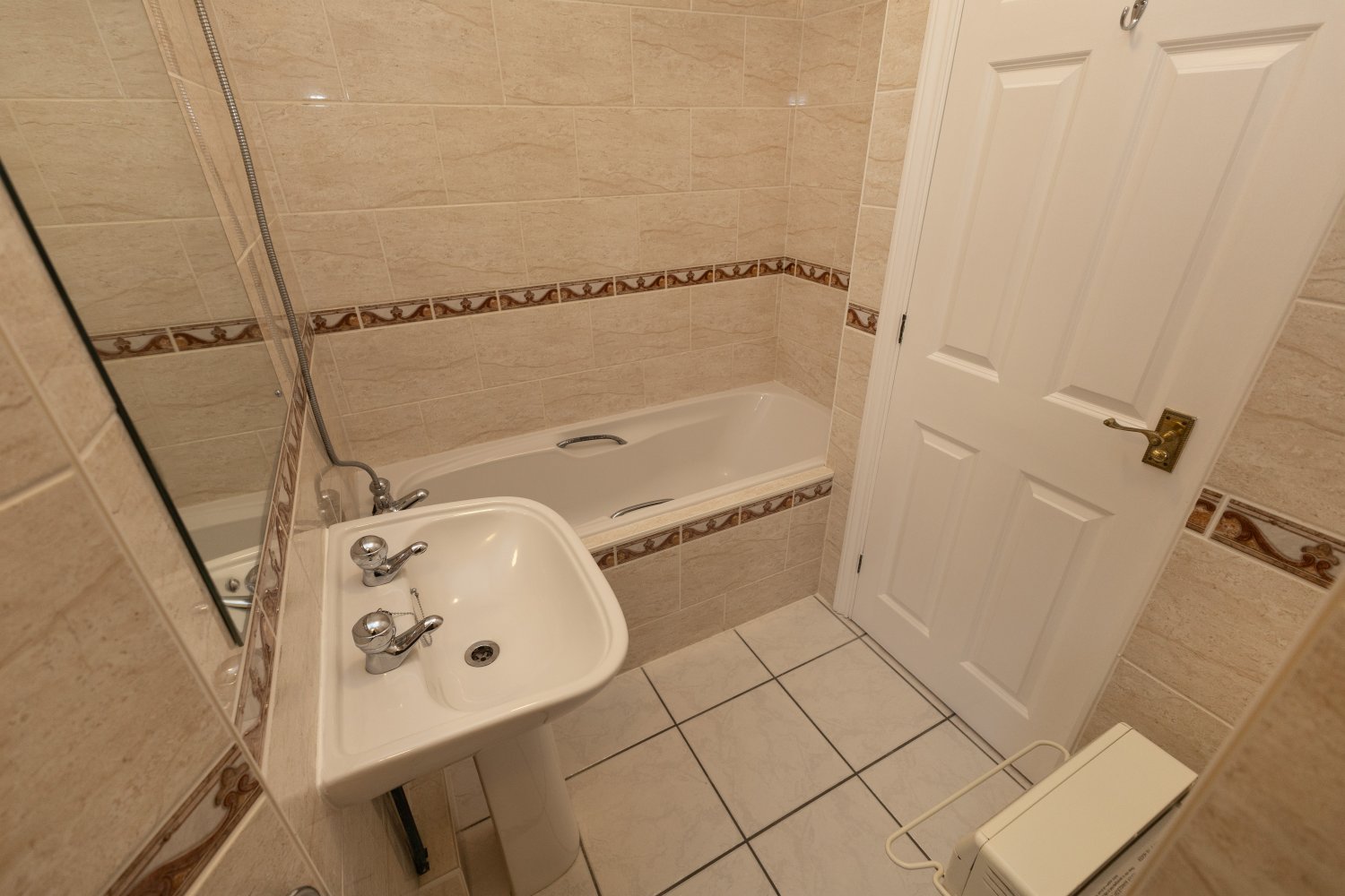 Flat 1 Cranbrook photo 8