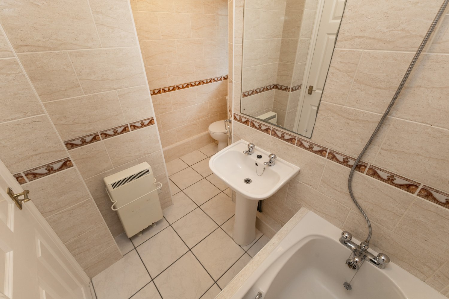 Flat 1 Cranbrook photo 9