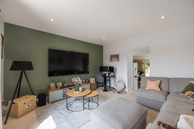 Flat 6, Farnborough House photo 5