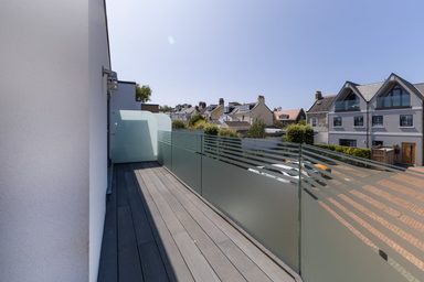Apartment 14, The Haven photo 9