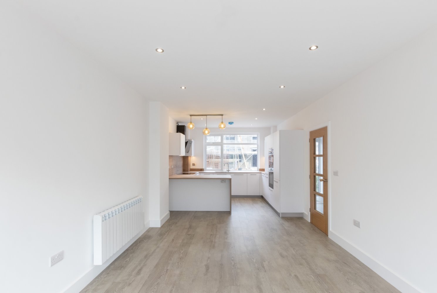 No 15 Allanson Court photo 4