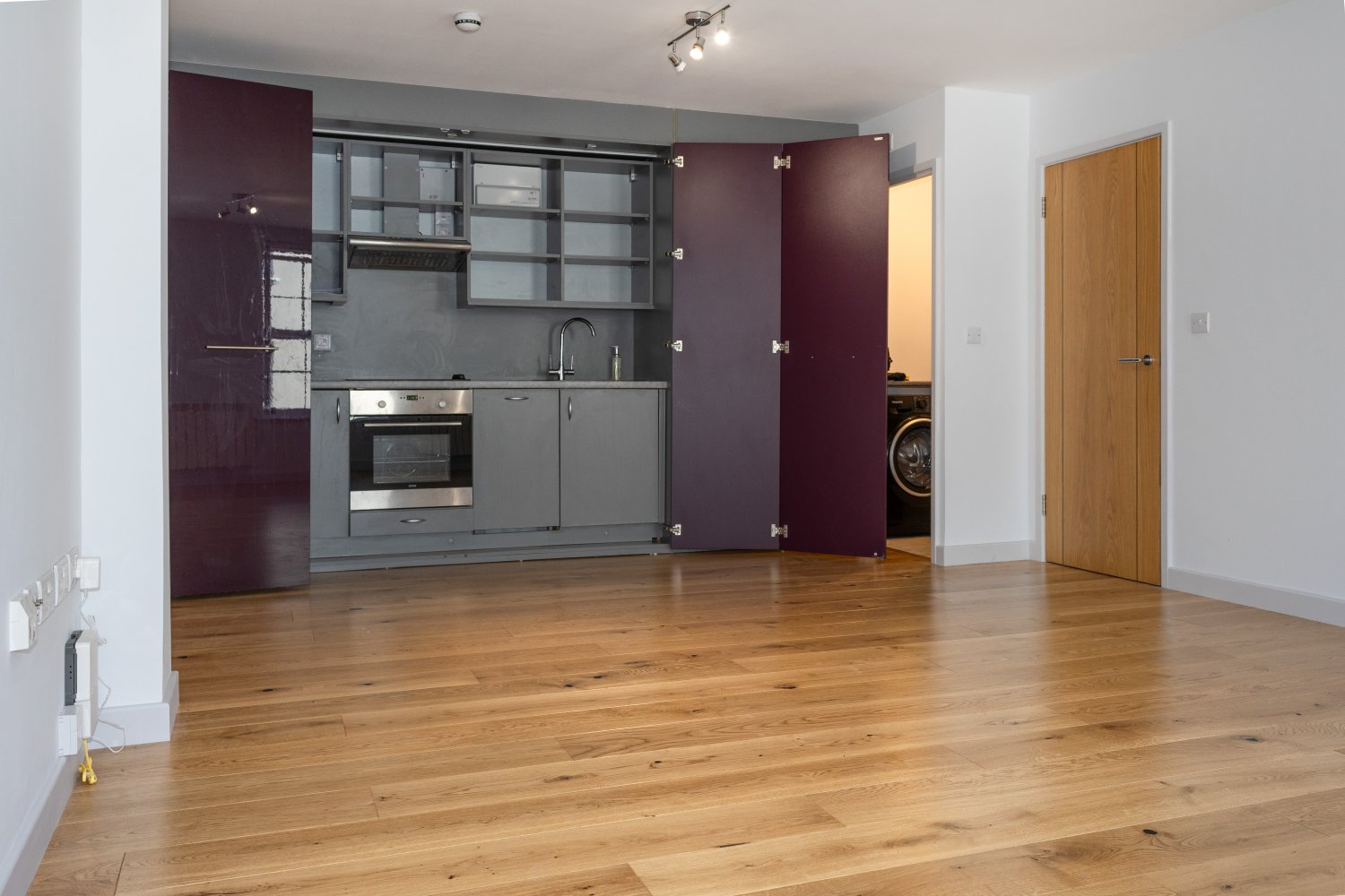 Apartment 1, 13-15 photo 6