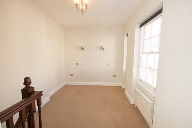 Connaught House photo 7