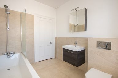 Connaught House photo 16