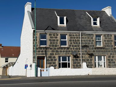 1 Coachmans Cottage photo 3