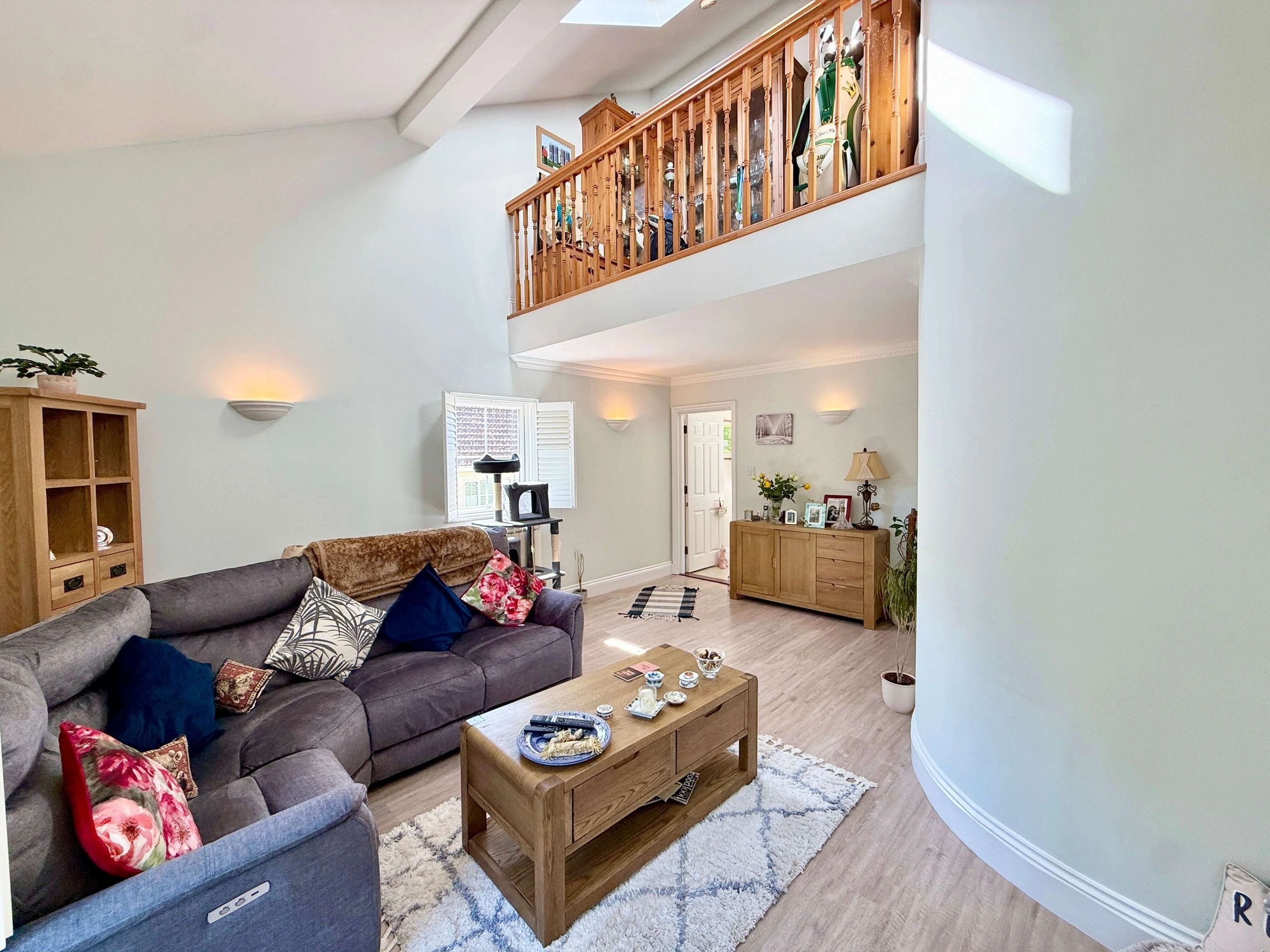 10 Meadow Grove photo 11