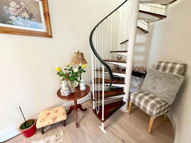 10 Meadow Grove photo 6