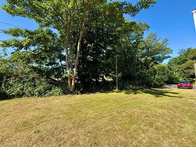10 Meadow Grove photo 33