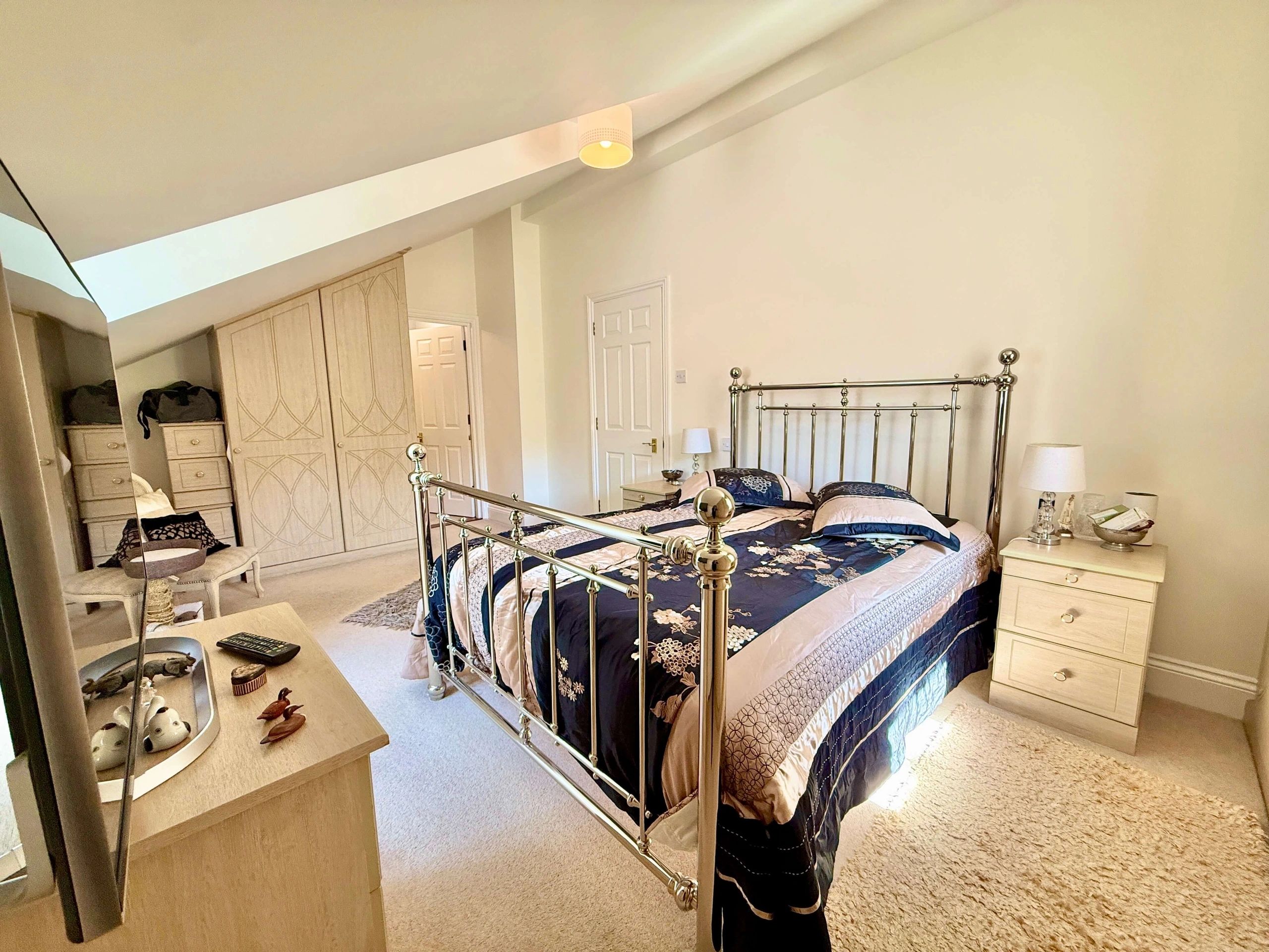 10 Meadow Grove photo 25