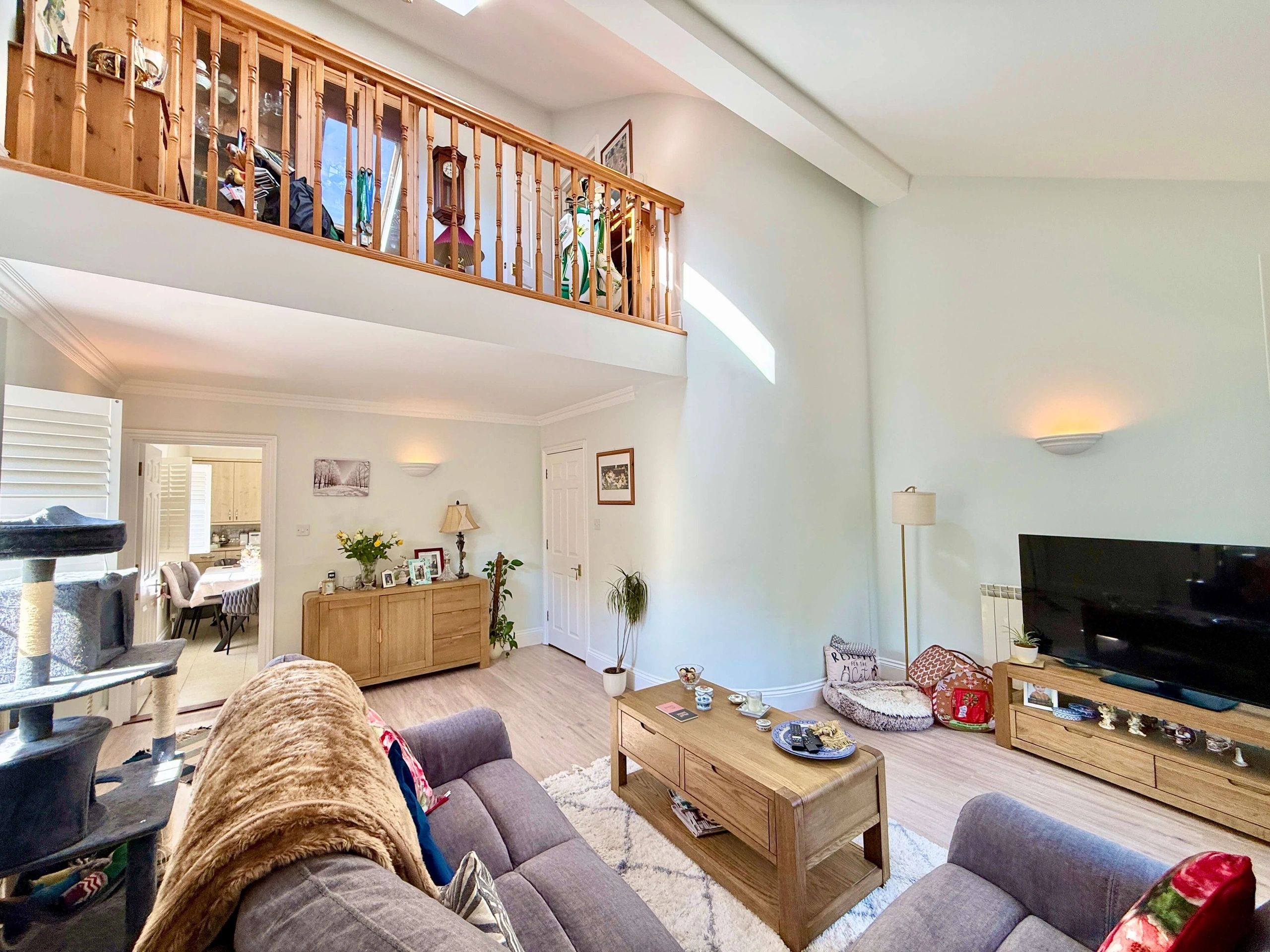 10 Meadow Grove photo 10
