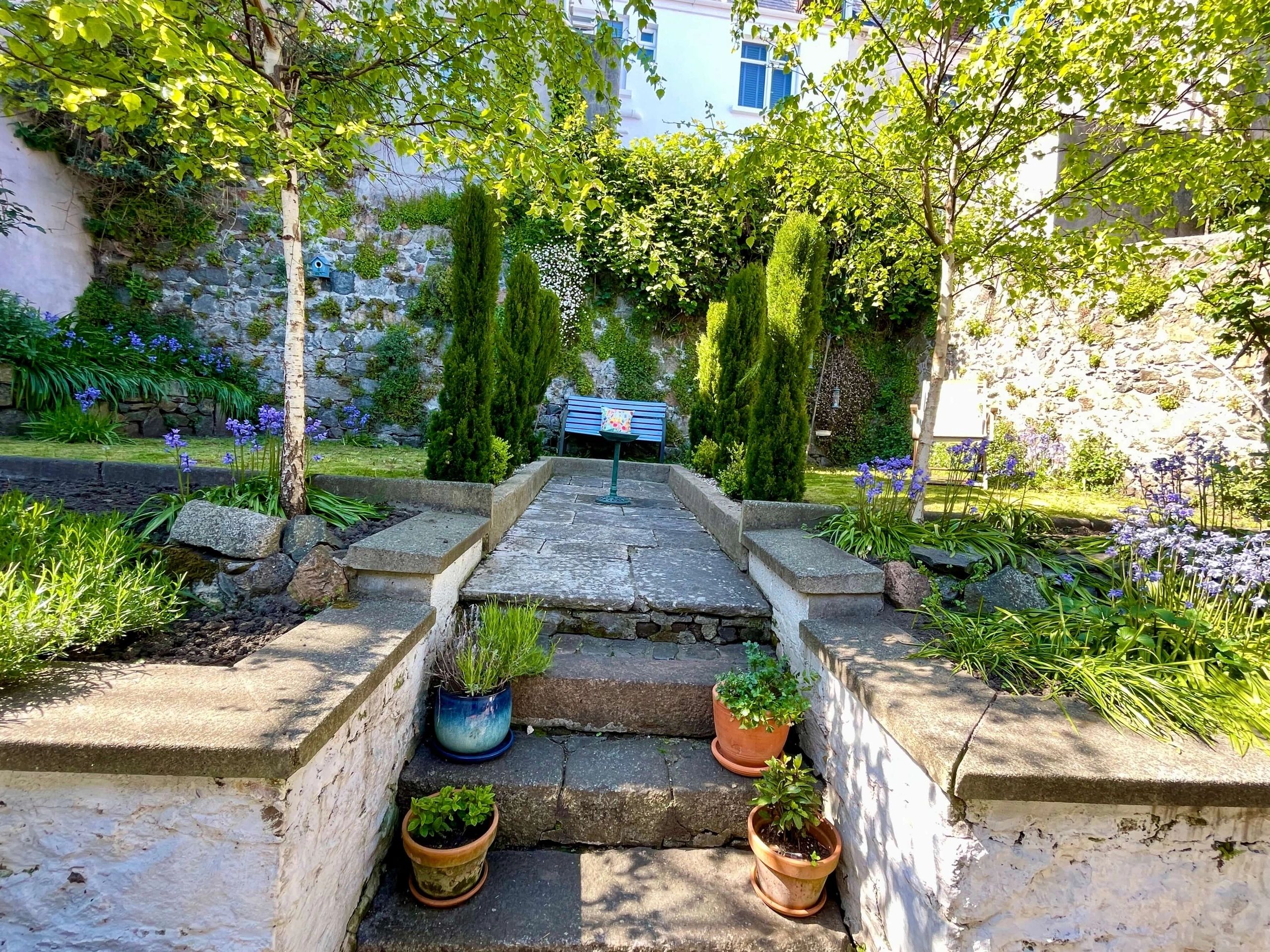 6 Laverstock Court photo 20