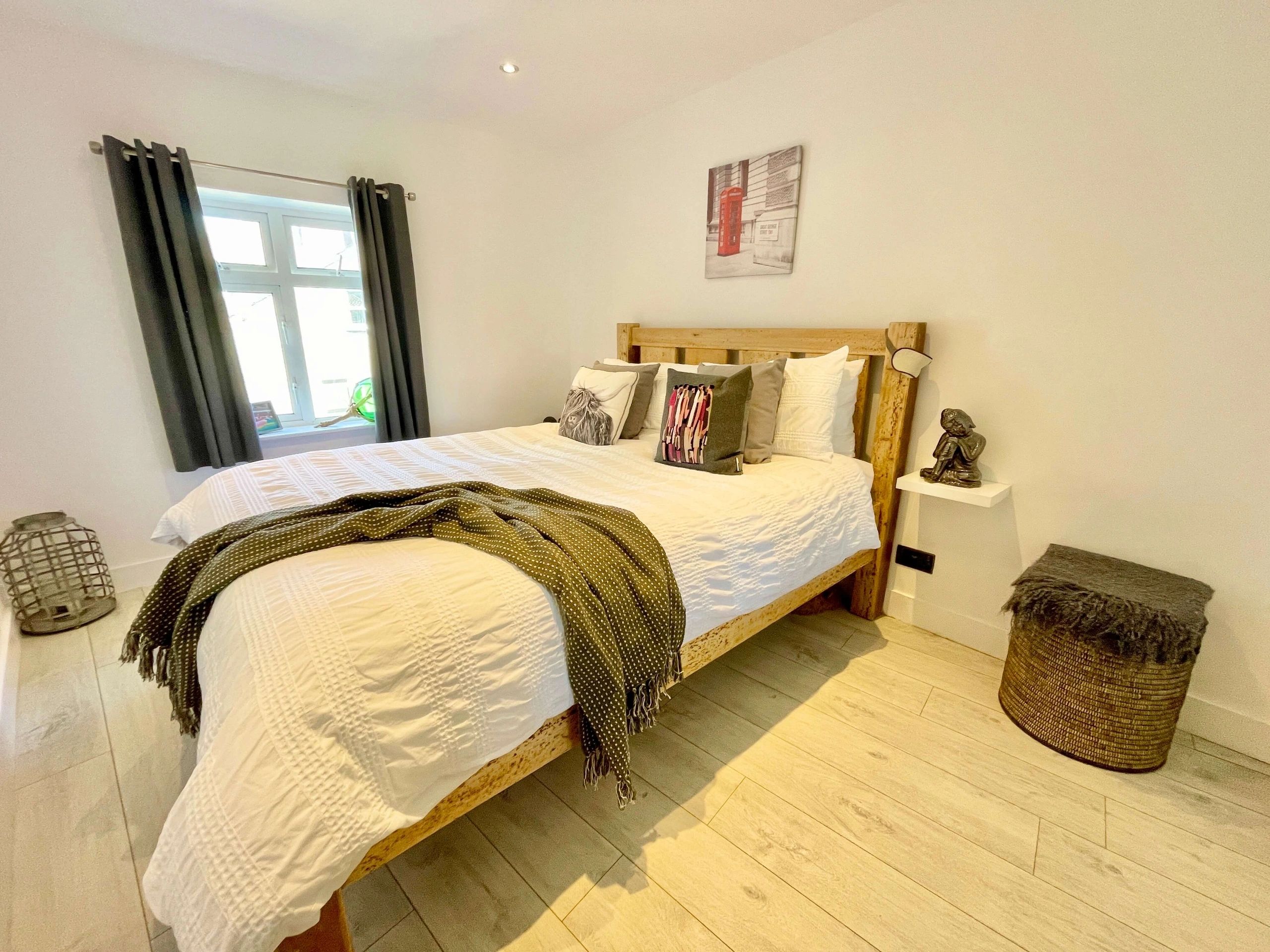 6 Laverstock Court photo 13