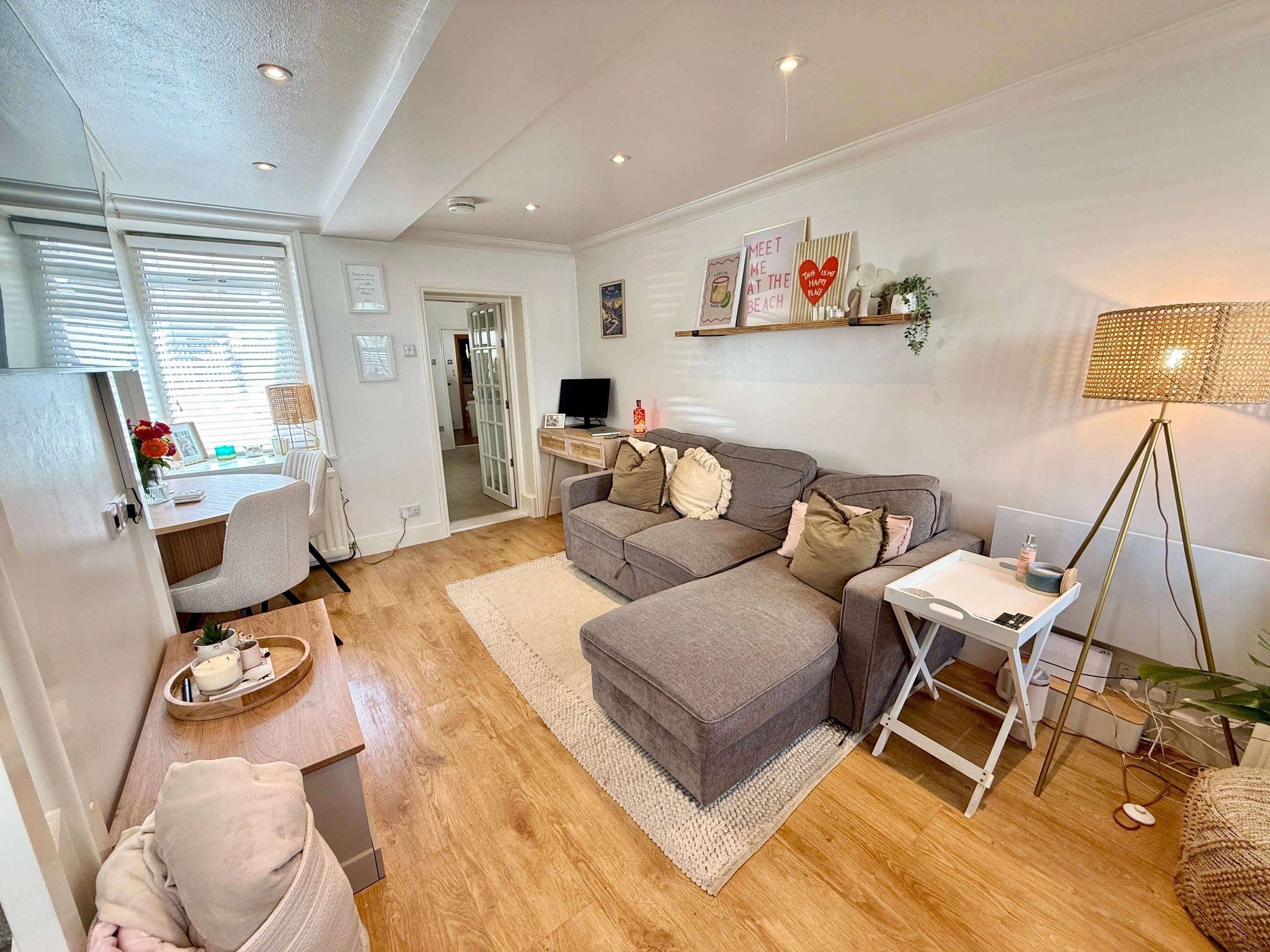 Bottom Flat, 74 Hauteville photo 8
