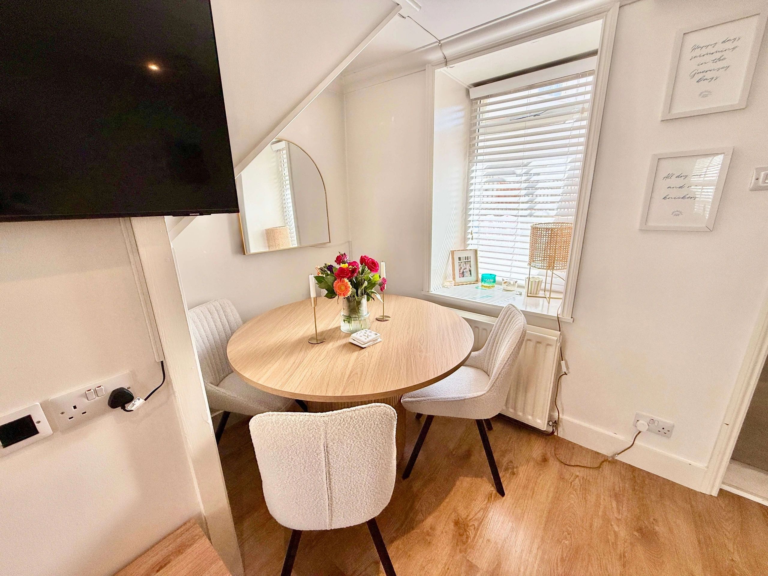 Bottom Flat, 74 Hauteville photo 11