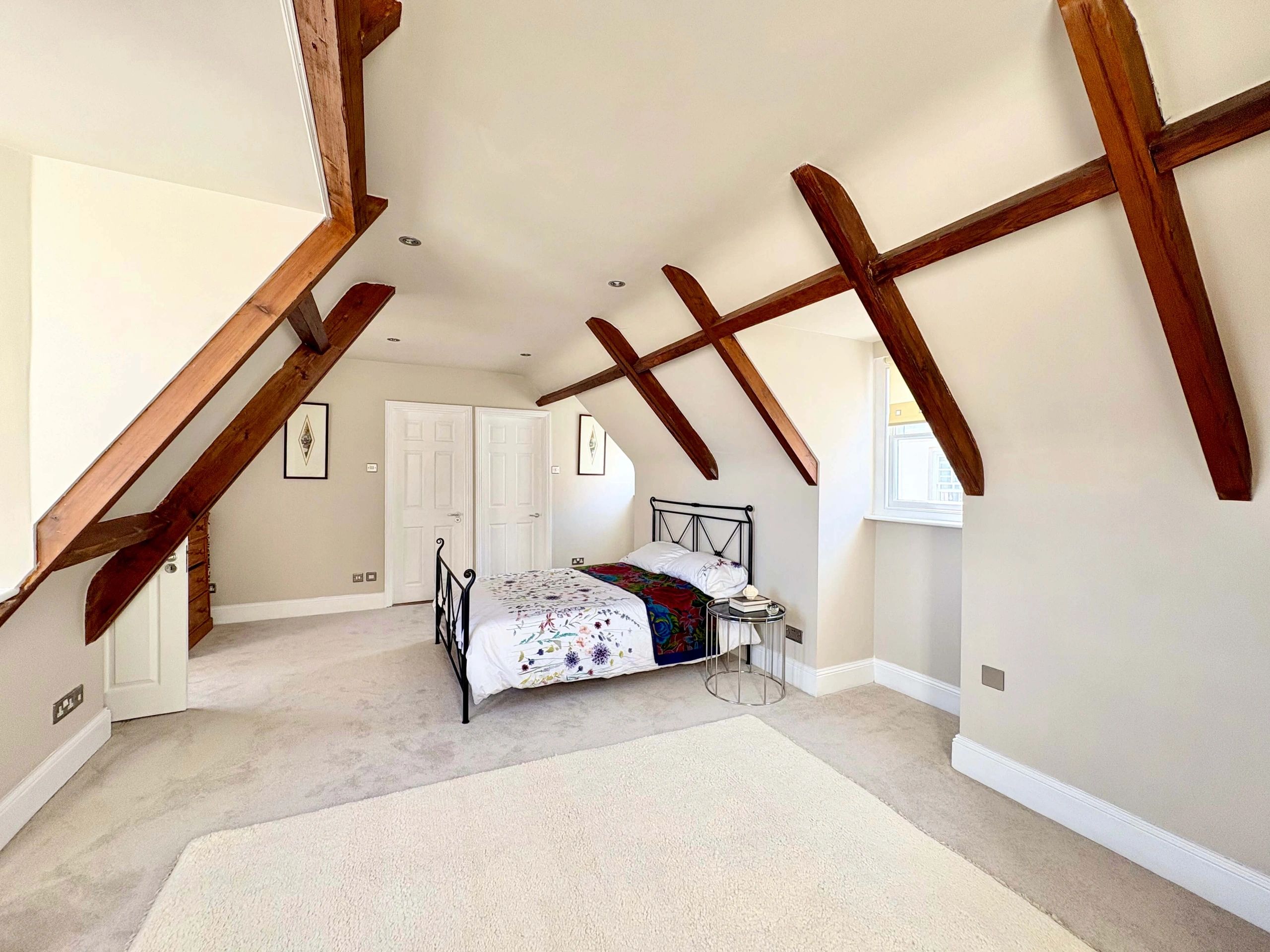 Kenton House photo 22