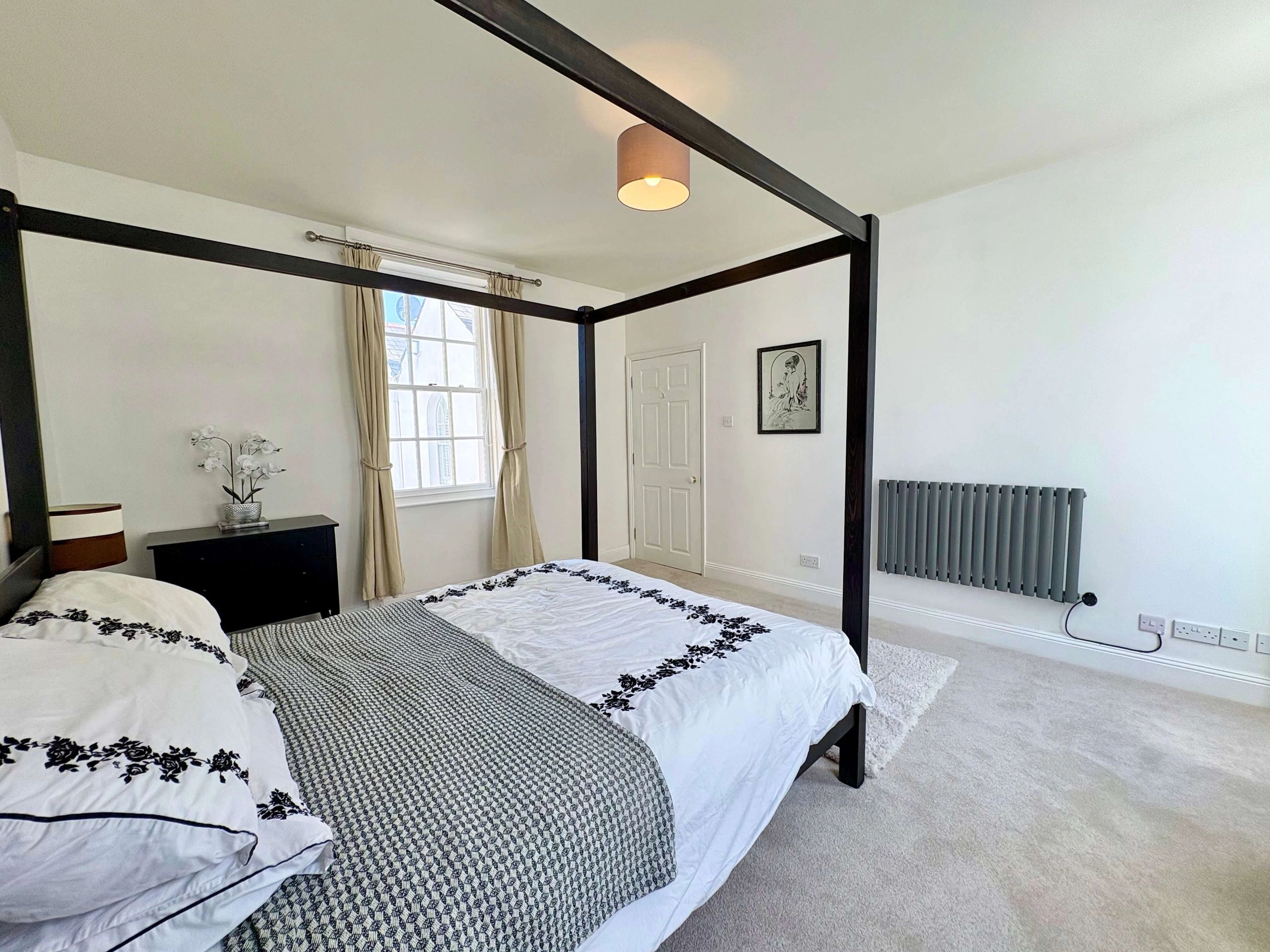 Kenton House photo 15