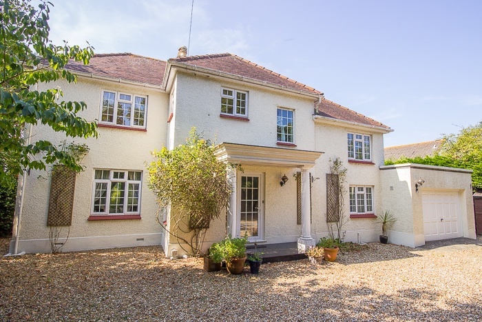Belvoir House, Les Oberlands, St Peter Port photo 2